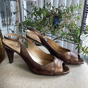 Tahari brown, gold accent Heels, size 10